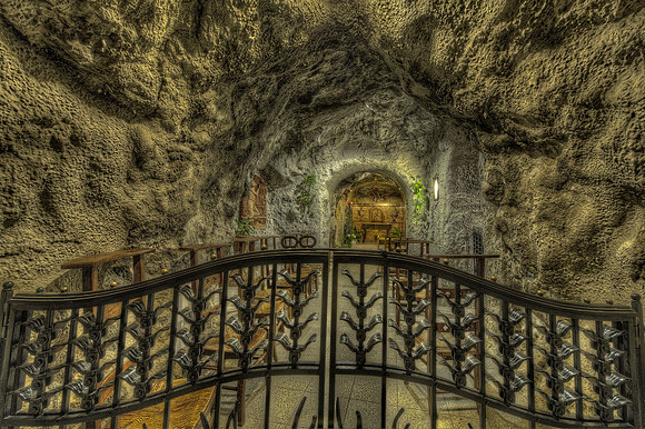 Sziklatemplom (Rock Church)