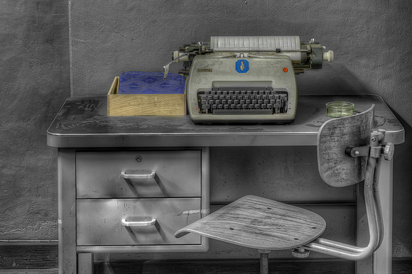 2020: in remembrance of a good friend who passed away seven years ago.a re-edit of a photo I made on a URBEX trip we did together. you will never be forgotten mate